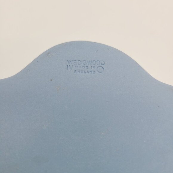 Wedgwood Blue Jasperware Star Vanity Lidded Trinket Box Cameo Bas Relief Pegasus - Picture 8 of 11